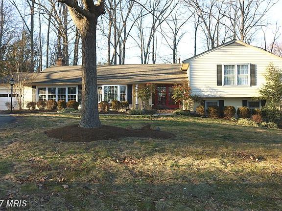 3rd image of 752 Cactus Ct