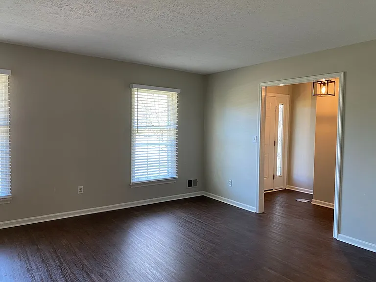 6802 Penwern Ct — Photo 6
