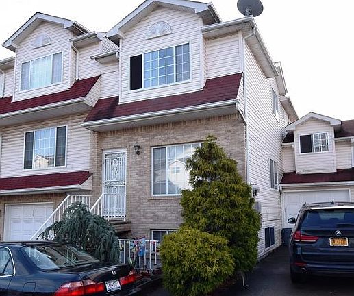 2nd image of 32 Fawn Ln