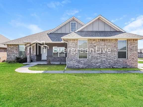 3rd image of 4000 Saint Augustine St