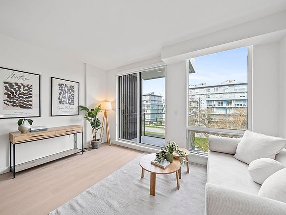 2nd image of 5212 Cambie St #307