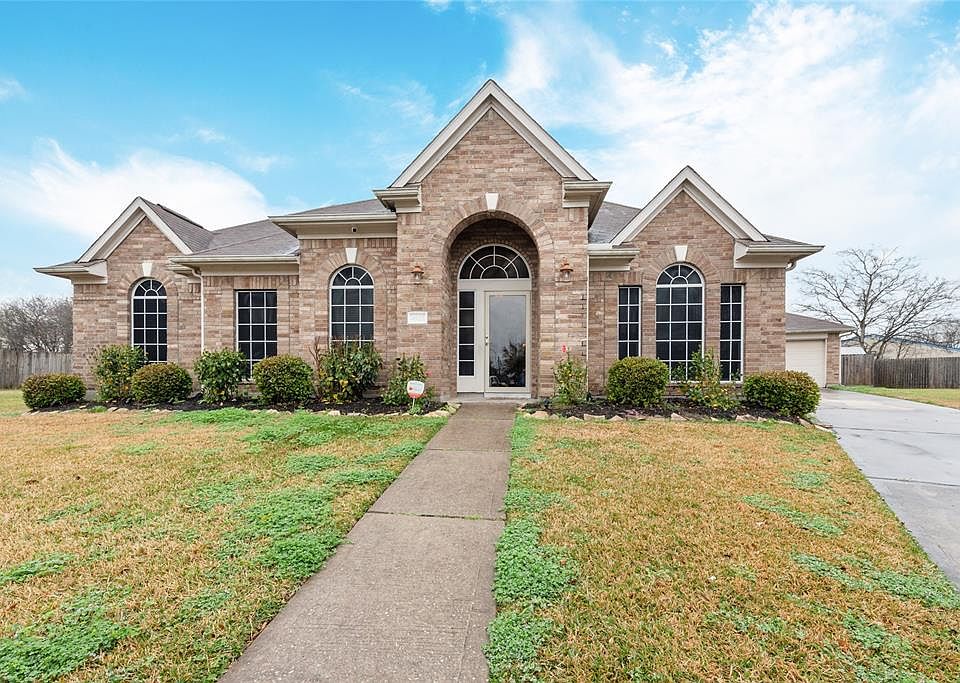 1st image of 4922 Lone Oak Ct