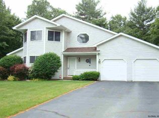 13 N Ct, Queensbury, NY 12804