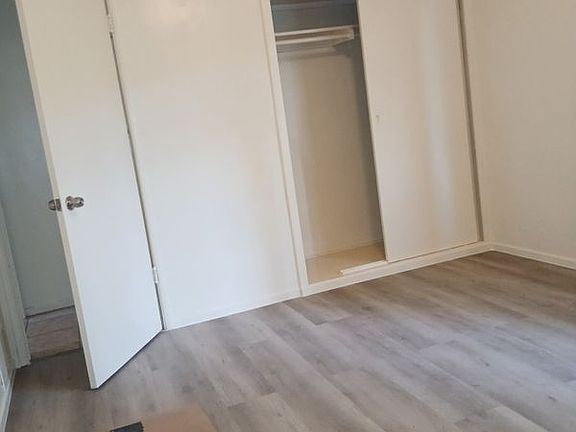 4th image of 6537 Troost Ave #7