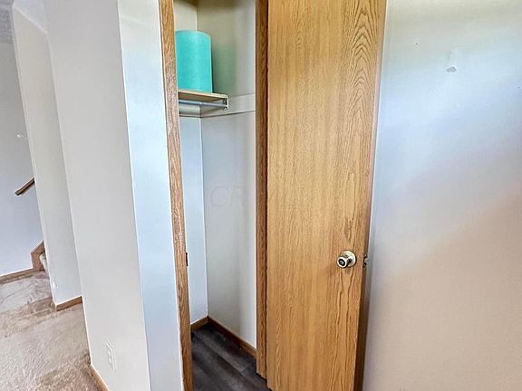 5th image of 4847 Hollybriar Ct