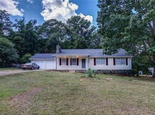 9563 Hidden Hollow Trl, Jonesboro, GA 30236
