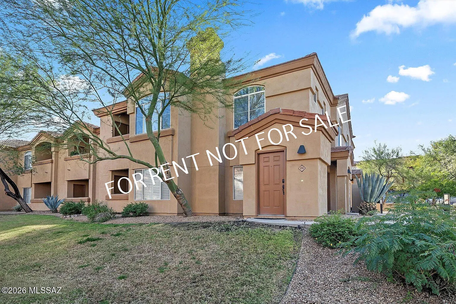 2 bed, 2.0 bath, 1048 sqft, $2,300 — Photo 1