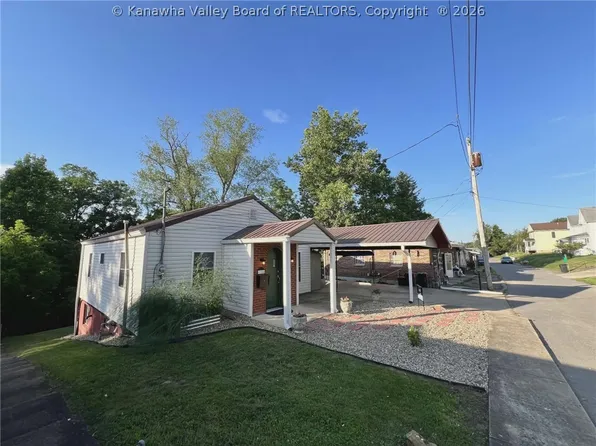 134 Circle Ave, Spencer, WV 25276