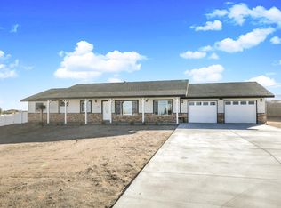 33600 Longview Rd, Pearblossom, CA 93553