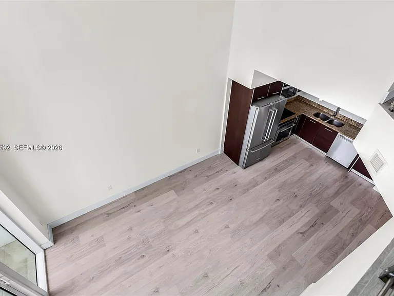 41 SE 5th St #1709 — Photo 23