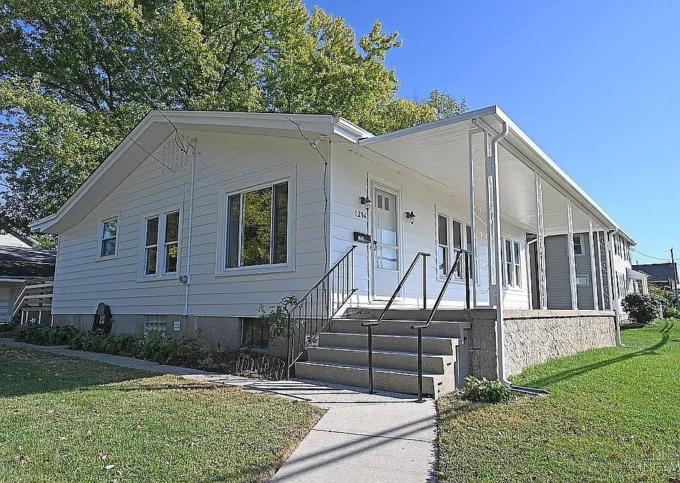1st image of 1294 Wolfangel Rd