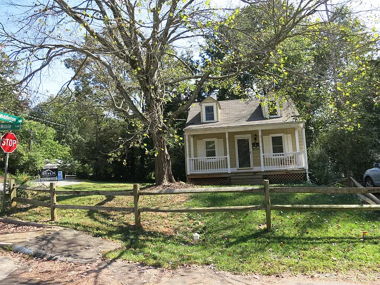 11 Mobile Ln #B — Photo 19
