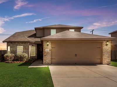 113 Presidents Way, Venus, TX, 76084