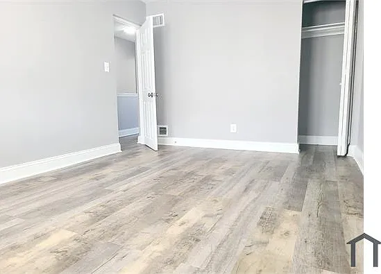 904 N Marlyn Ave — Photo 4