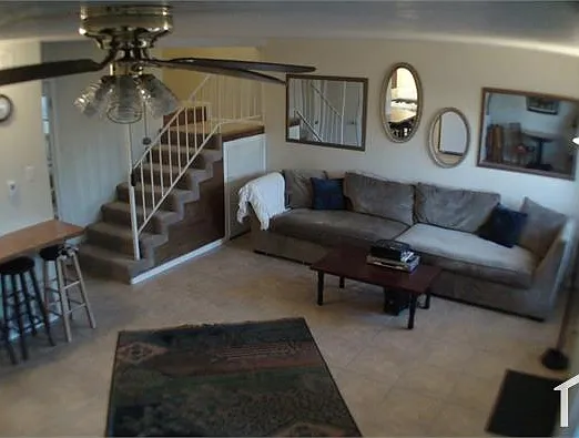 2 bed, 1010 sqft, $1,500 — Photo 2