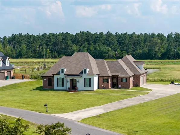 1445 Bluff Ridge Rd, Lake Charles, LA 70611