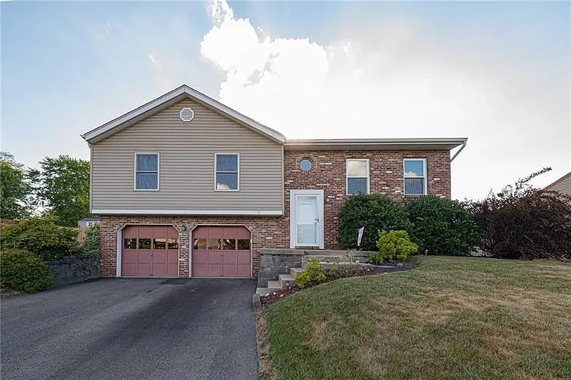 4851 Bayfield Rd photo 1
