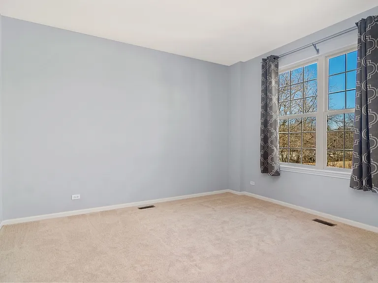 2497 Waterbury Ln — Photo 3
