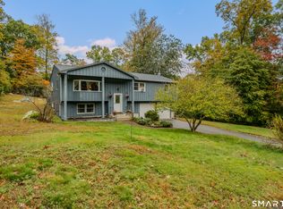 17 Louise Drive, East Lyme, CT 06357
