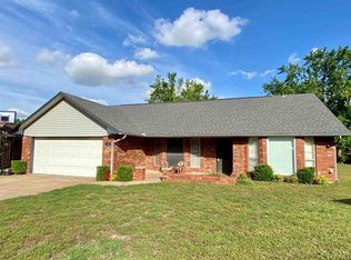 313 S Rimrock Rd, Enid, OK 73703