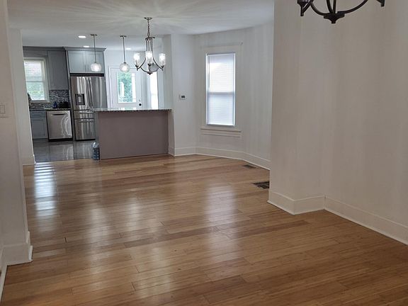 2nd image of 30 Moyallen St