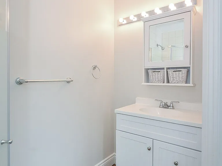 5 Algoma Dr — Photo 14