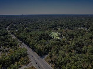 Lowry Dr, Tallahassee, FL 32312