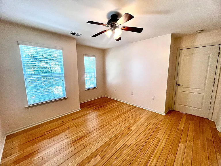 4581 Duffy Dr — Photo 20