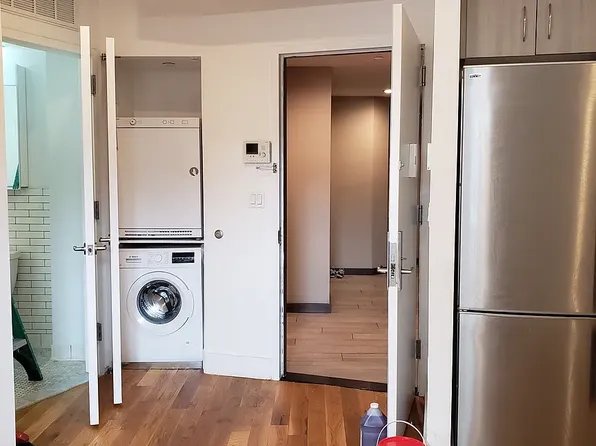 31 2nd Ave #4D, New York, NY 10003