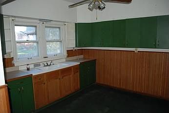 4th image of 410 6th St