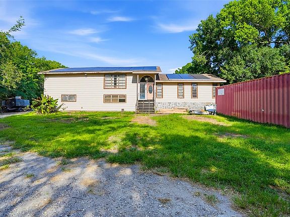 2nd image of 2347 Brookside Dr