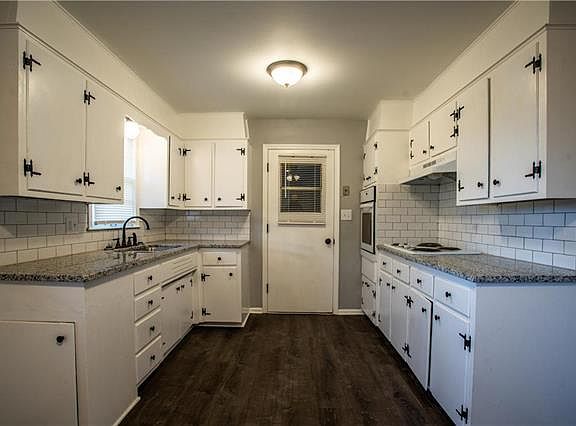 5th image of 7412 E 67th St
