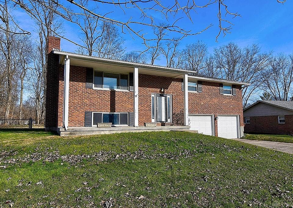 1st image of 202 Lindell Dr