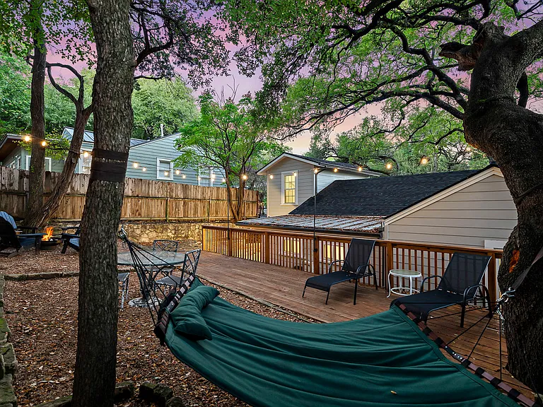 1015 Avondale Rd — Photo 8