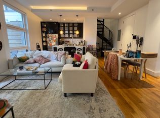 229 Roebling St UNIT 2E, Brooklyn, NY 11211