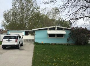 521 N 15th St E, Riverton, WY 82501