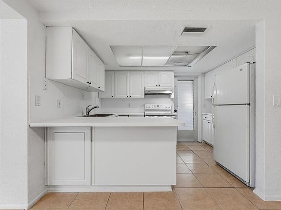 4th image of 12404 COBBLE STONE DRIVE