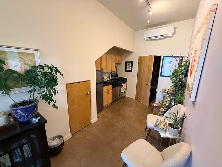 1012 Marquez Pl #303A — Photo 8