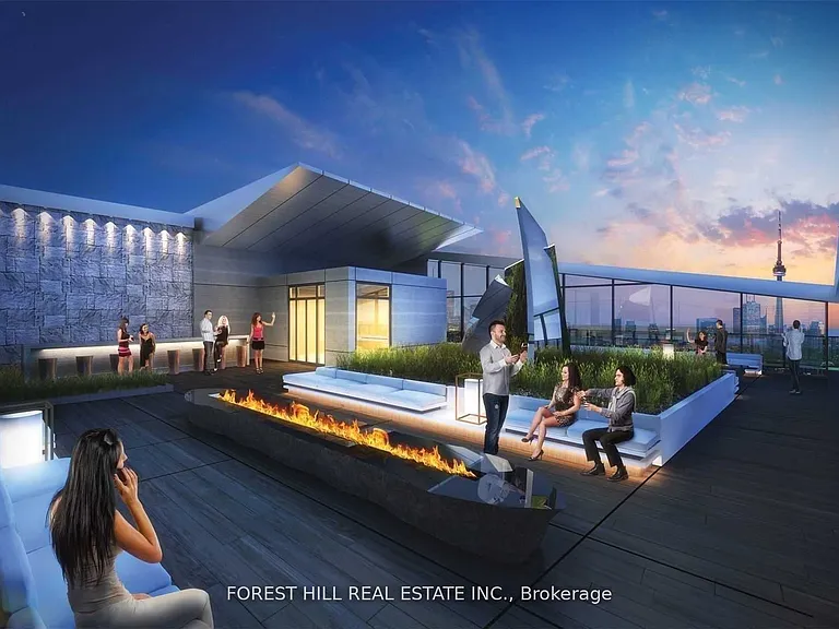 2221 Yonge St #5211 — Photo 24