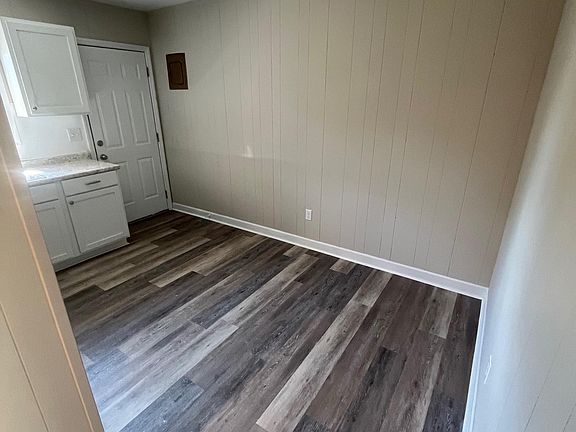 5th image of 246 McDaniel St