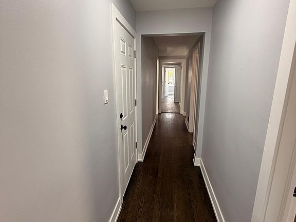 3rd image of 10518 S Avenue G #1