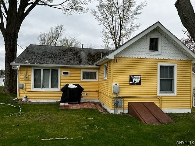 1st image of 42 Potter Rd