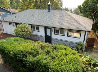 992 Terrace Dr NW, Salem, OR 97304