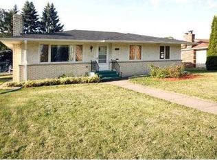 2401 Saint Anthony Blvd, Saint Anthony, MN 55418