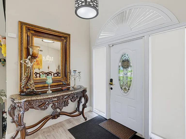 1619 Wiltshire Village Dr — Photo 6