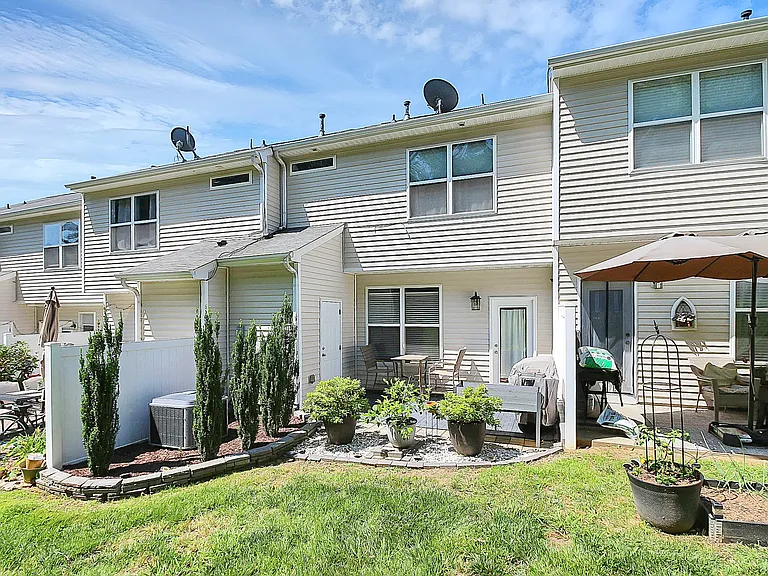 7345 Laurel Valley Rd — Photo 37