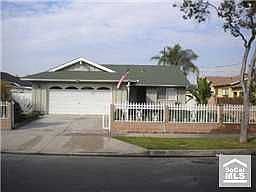 1st image of 15603 Bloomfield Ave