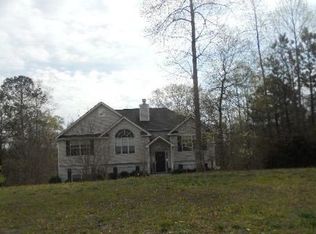 305 Ashley Woods Dr, Newnan, GA 30263