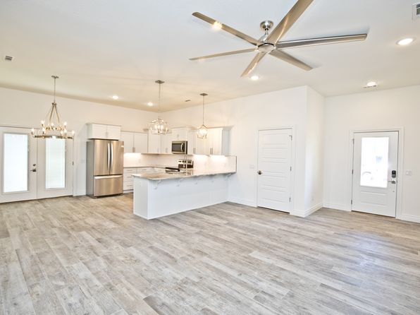 1111 SW Parnell Dr #2714