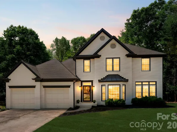 5638 Rocky Trail Ct, Charlotte, NC 28270